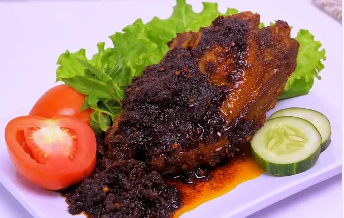 Bebek Bumbu Hitam Khas Madura